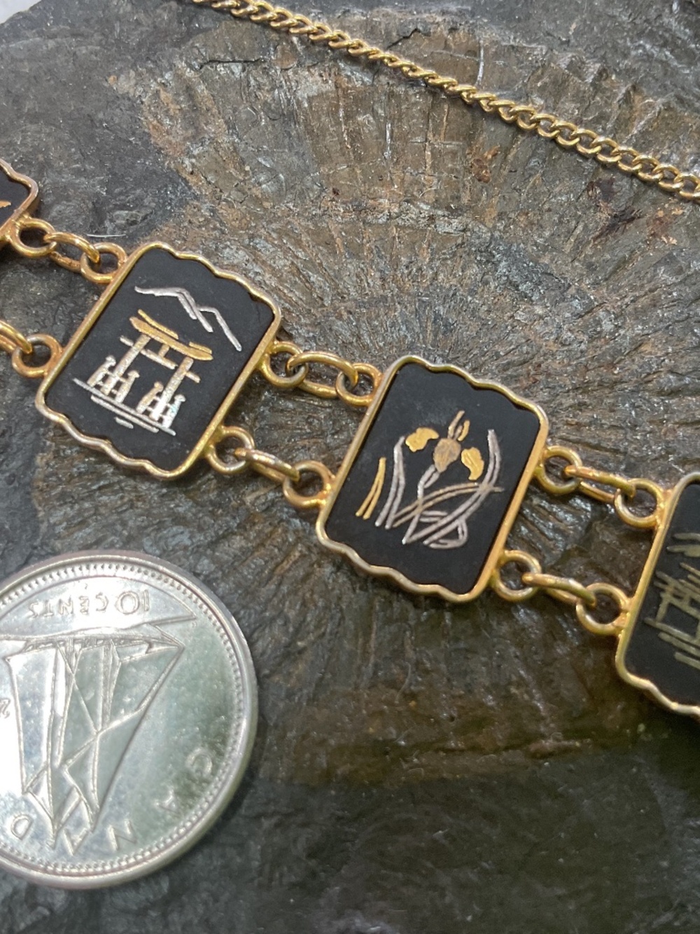 Oriental ring and bracelet